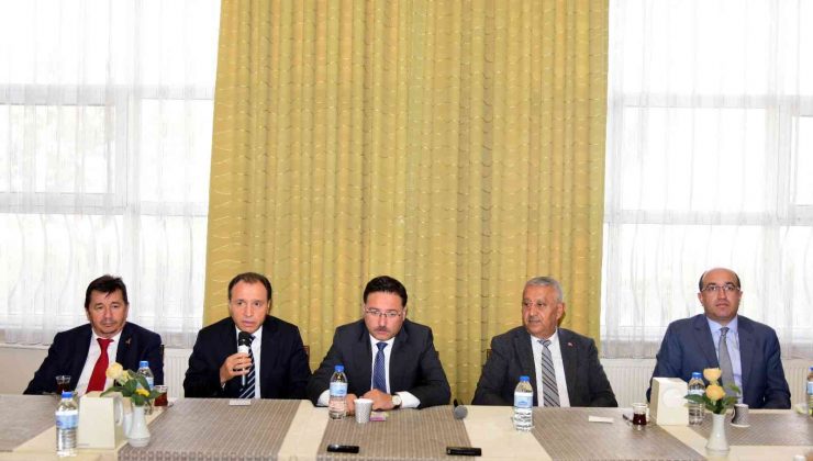 Afyonkarahisar protokolü TEKNOFEST ekibiyle bir araya geldi