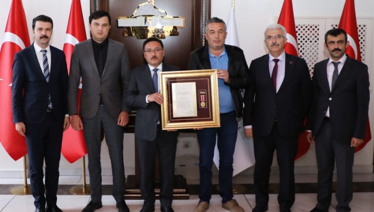 Afyonkarahisar’da kahramanın ailesine devlet övünç madalyası