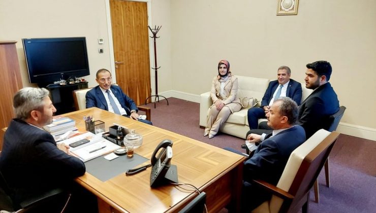 AK Parti teşkilatı Milletvekili Aydın ile bir araya geldi