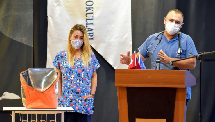 Aliağa Belediyesi ekipleri öğrencilere hayvan sevgisini anlattı