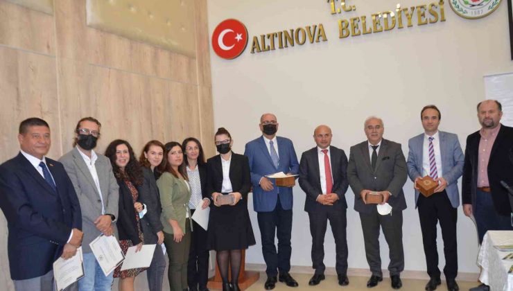 Altınova’da “Arkeoloji Çalışmaları Sempozyumu” yapıldı