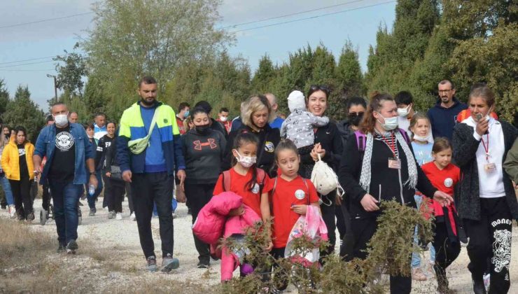 Amatör Spor Haftası’nda Bozüyük Kent Ormanı’na yürüdüler