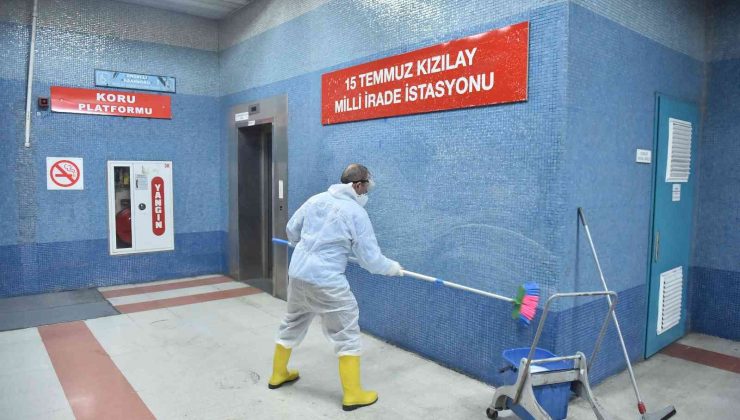 Ankara Büyükşehir Belediyesi temizlik timleri 7/24 iş başında