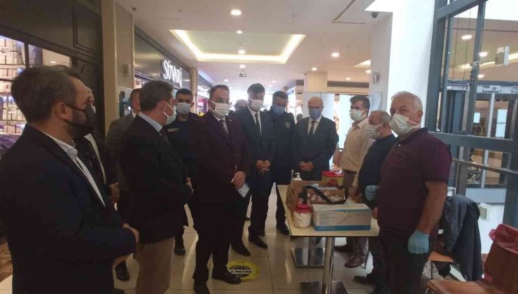 Bafra’da yerinde aşı uygulaması