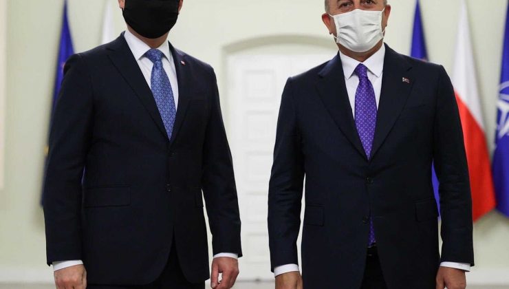 Bakan Çavuşoğlu, Polonya Cumhurbaşkanı Duda ile görüştü