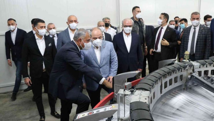 Bakan Varank: “Sanayicimizin her konuda arkasındayız”