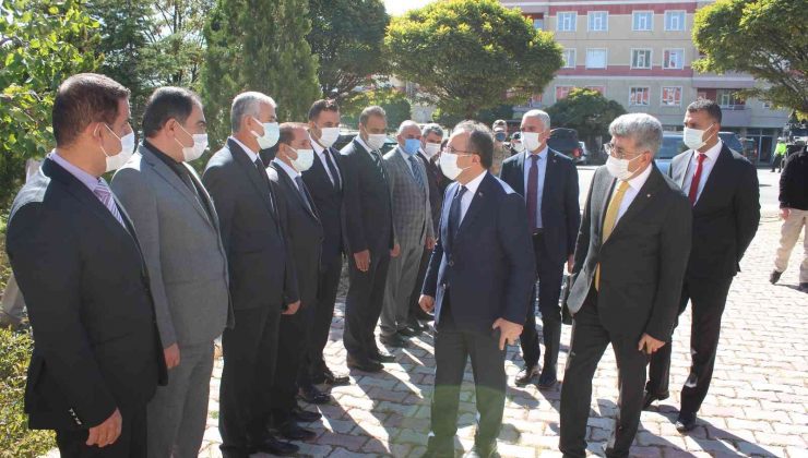 Bakan Yardımcısı Çataklı Muradiye’de