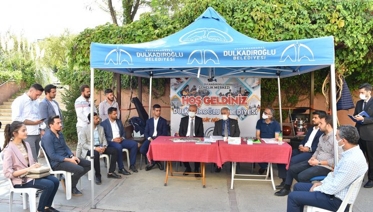 Başkan Okay: “Geleceğimizin teminatı gençlerimizin yanındayız”