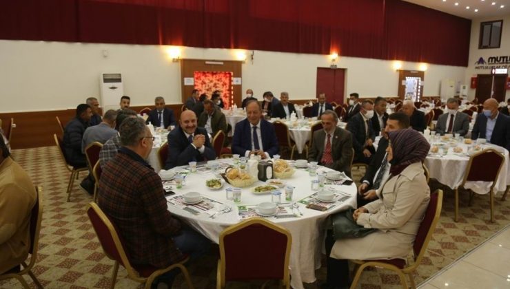 Başkan Oprukçu ve Kaymakam Çakıcı muhtarlarla bir araya geldi