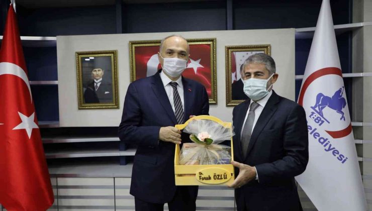 Başkan Özlü, Bakan yardımcısını ağırladı