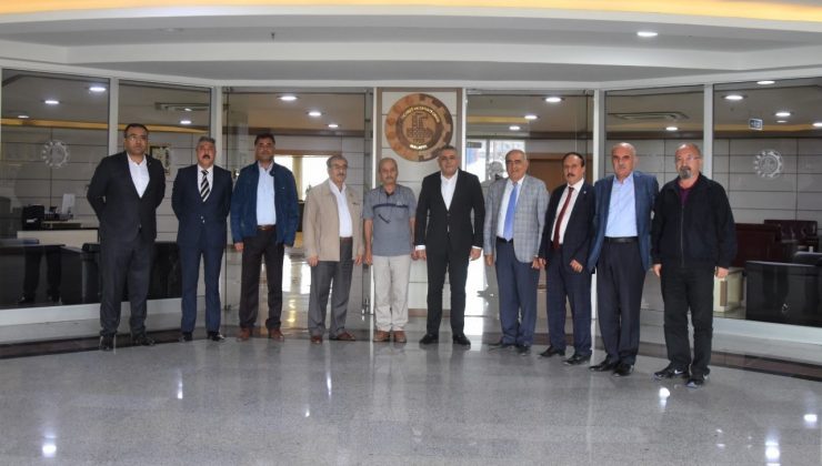 Başkan Sadıkoğlu’ndan istişareye önem