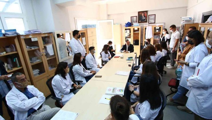 Başkan Sandal: “Bayraklı’daki her çocuğun elinden tutacağız”