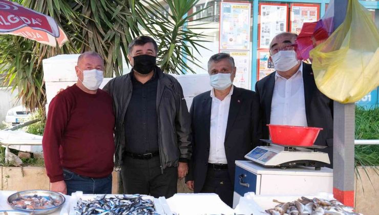 Başkan Şenlikoğlu, halk arasında ziyaretlerini sürdürüyor