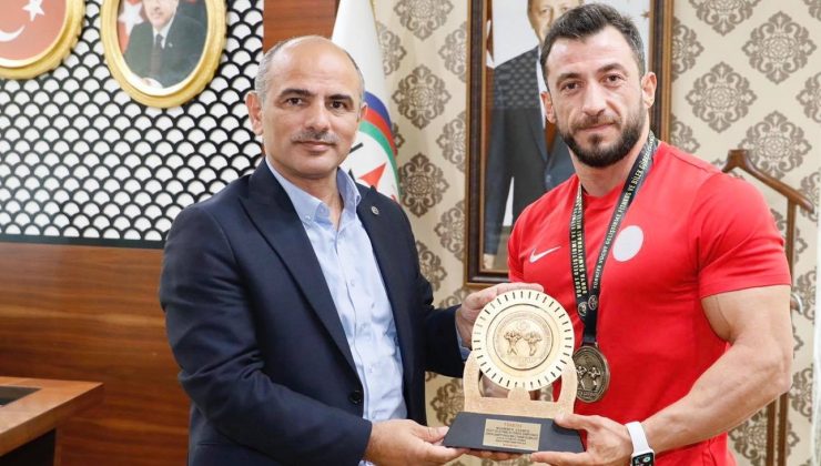 Başkan Söğüt’ten şampiyona tebrik