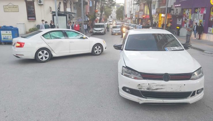 Bilecik’te kaza sonrası basın mensuplarına engel