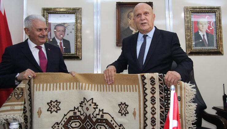 Binali Yıldırım’dan Başkan Pekmezci’ye ziyaret