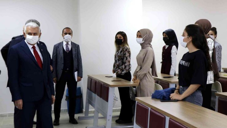 Binali Yıldırım’ı duygulandıran açılış