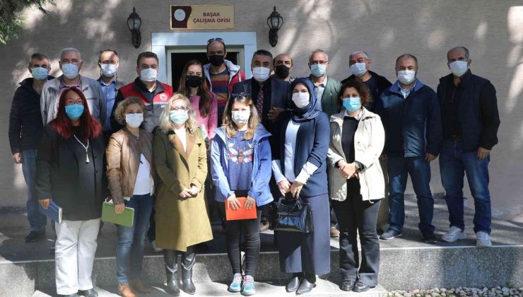 Bitki sağlığı faaliyetlerini incelediler