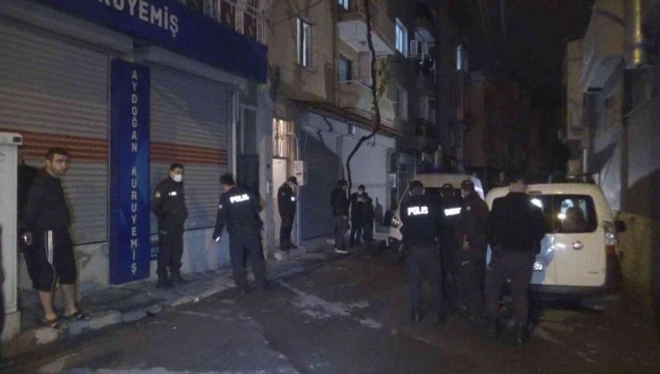 Buca’da bir kişi evinde silahla vurulmuş halde ölü bulundu