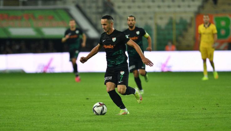 Bursasporlu futbolcu Namiq Alasgarov’a Milli davet