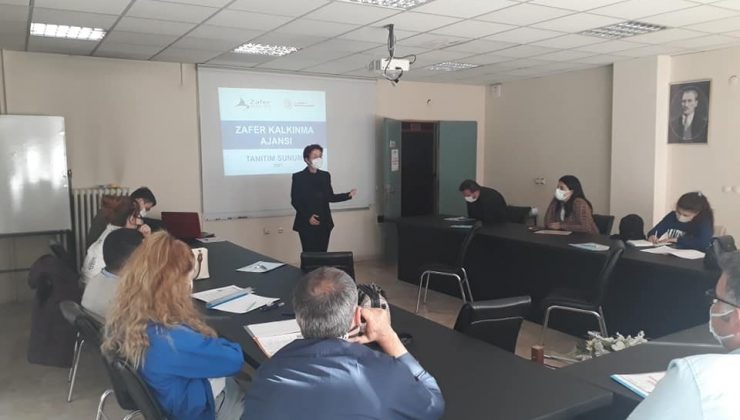 Dazkırı’da kalkınma ajansı eğitimleri başladı