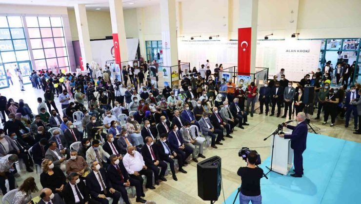 Denizli kitaplarla buluştu