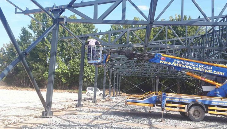 Distilasyon tesisinde yoğun mesai