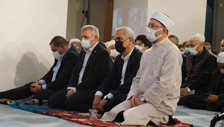 Diyanet İşleri Başkanı Erbaş Kastamonu’da Mevlit Kandili Programı’na katıldı