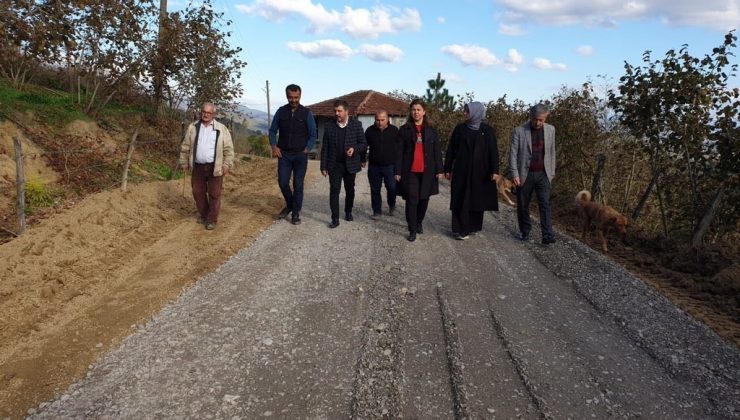 Düzce’de köy yolları beton oluyor