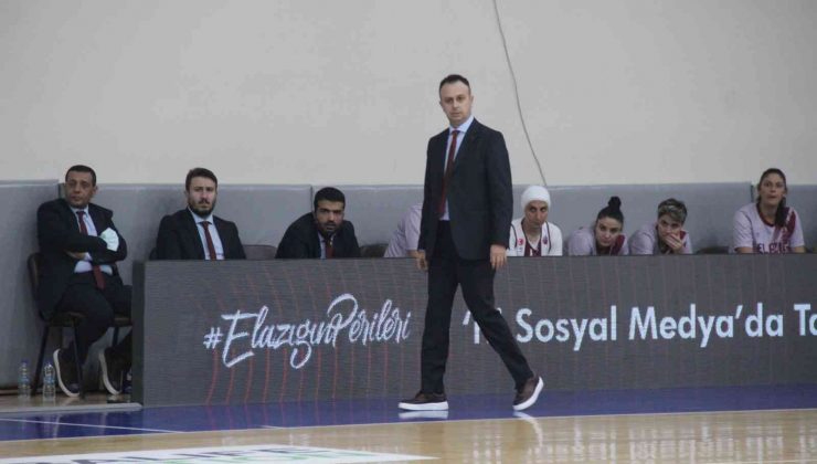 Elazığ İl Özel İdare Başantrenörü Hakan Acer: ’’Grup maçlarına galibiyetle başlamak önemliydi’’