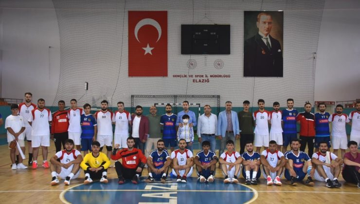 Erkekler Hentbol Bölgesel Ligi sona erdi