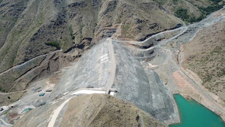 Erzincan Turnaçayırı Barajı su tutmaya başladı