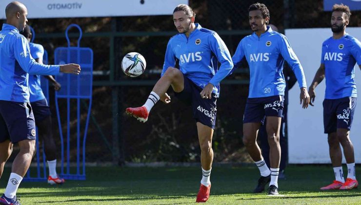 Fenerbahçe, Trabzonspor maçı hazırlıklarını tamamladı