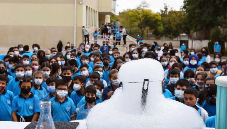 Feza Gürsey Bilim Merkezi Başkentli miniklere bilimi sevdiriyor