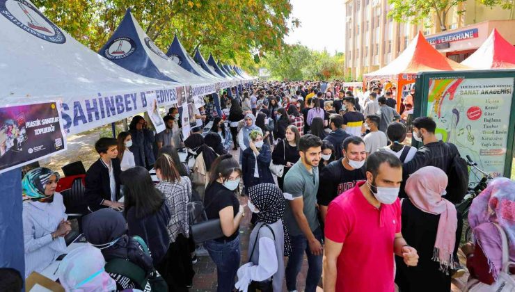 GAÜN topluluk tanıtımı ve üye kabulü etkinliğine yoğun ilgi
