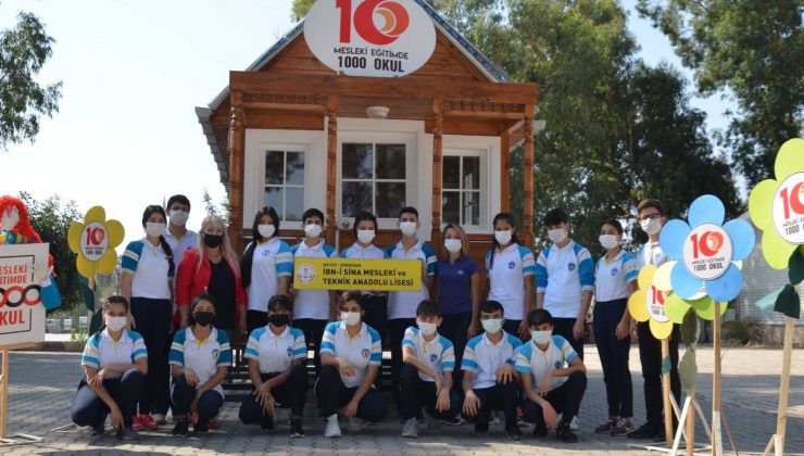 Hatay’ da mobil kütüphane projesi hayat buldu