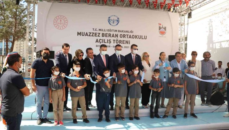 İlaç firması eğitime destek için Diyarbakır’da okul yaptırdı