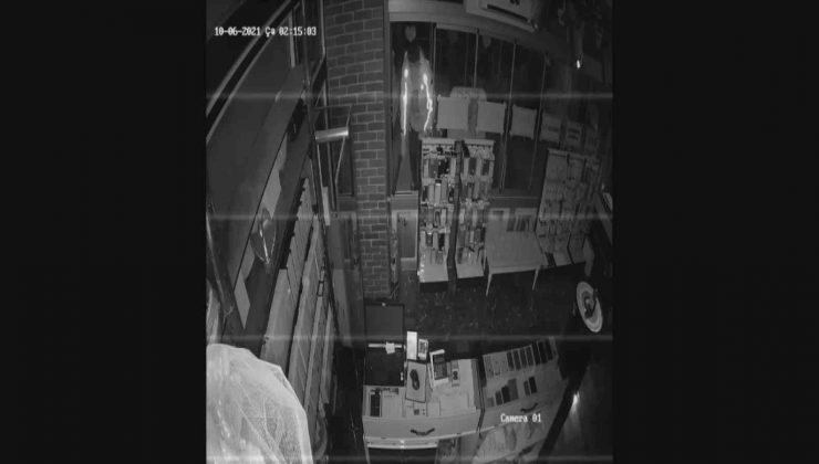 İş yerine giren hırsızın rahatlığı pes dedirtti