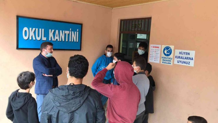 “İyi not öğrencilerden, çay-tost Recep abilerinden”