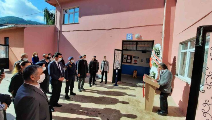 Kader Naime Yıldız Kütüphanesi Türkali’de açıldı