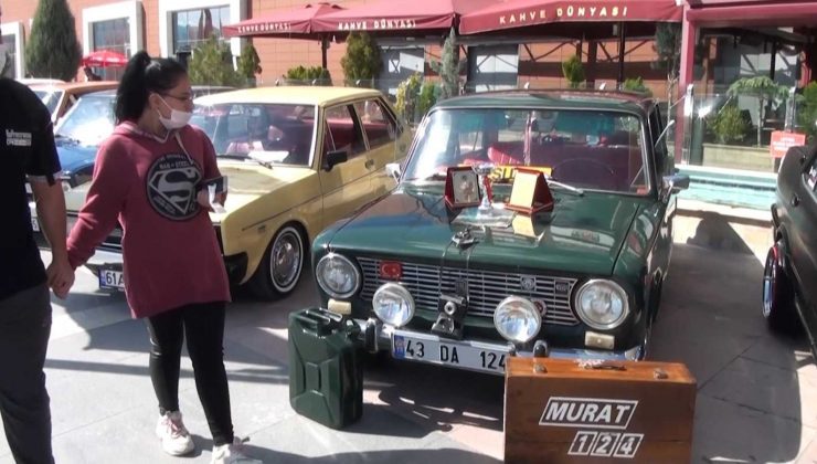 Klasik araçlar tutkunları nostalji rüzgarı estirdi