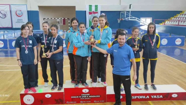 Kocasinan’ın Masa Tenisi Takımları, turnuvalara damga vurmaya devam ediyor