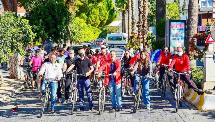Köyceğiz’de pedallar ‘Doğa ve Sağlık’ için çevrildi