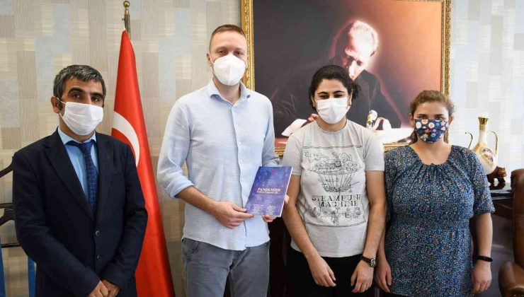 Kurum çalışanlarından ’Pandemide Saklı Yaşamlar’ kitabı