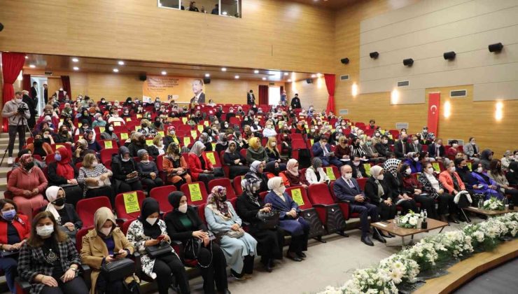 Kurumların destek ve hibeleri kadınlara anlatıldı