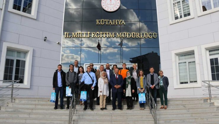 Kütahya’da “Yeşil Okul Yönetimi” projesi