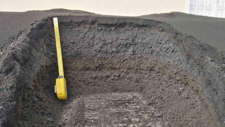 La Palma Adası’nda külden tepeler oluştu