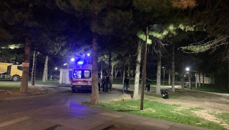 Laf atma kavgasında kan aktı