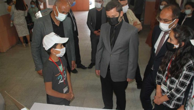 Malazgirt’te ‘TÜBİTAK Bilim Fuarı’ sergisi