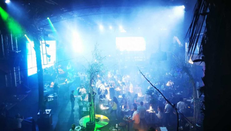 Marmaris’te eğlence sezonu devam ediyor